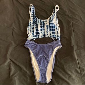 ✨Velour✨ one piece bathing suit - VS pink